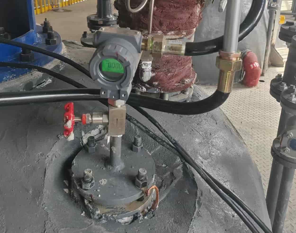 pressure transmitter