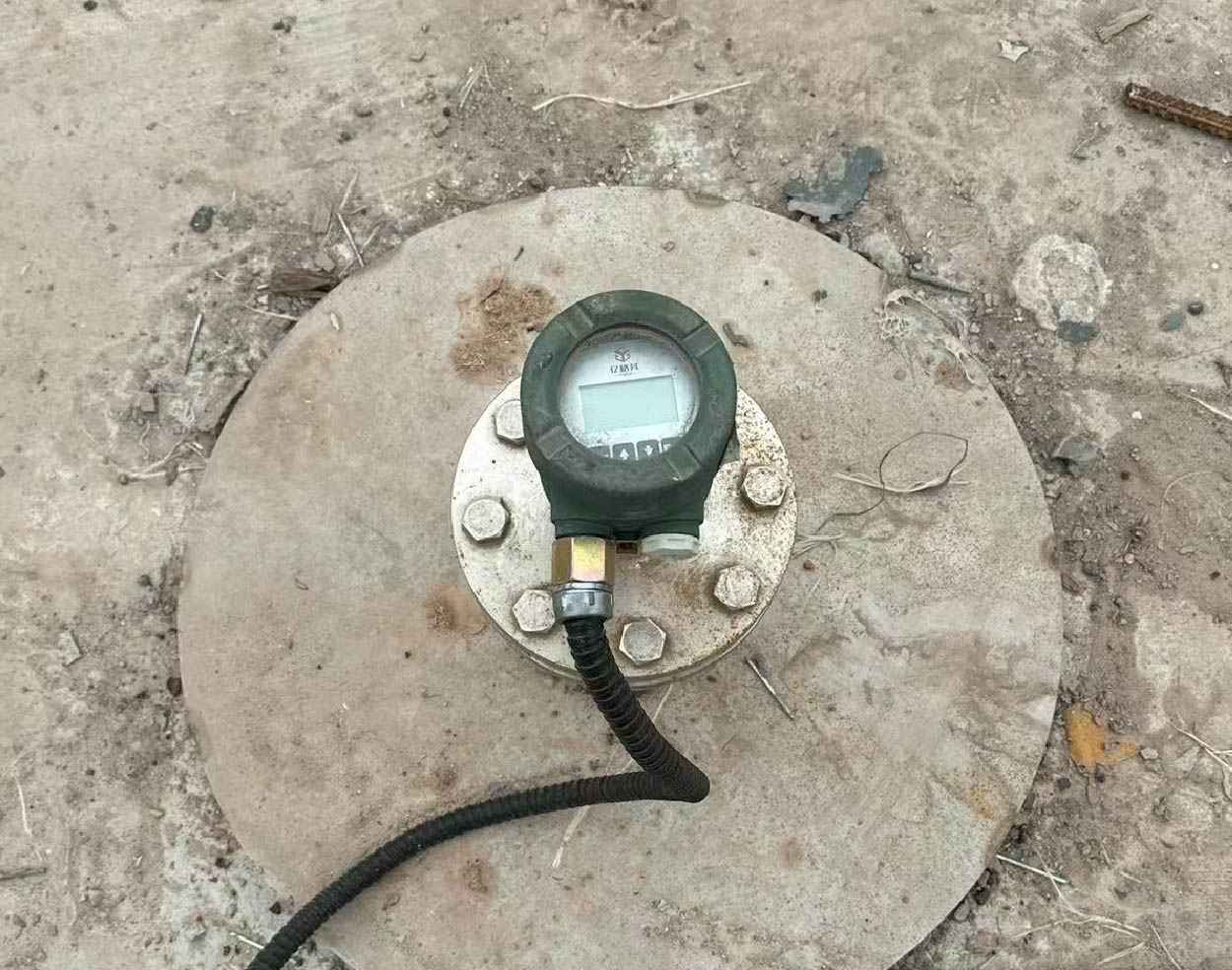 Radar level gauge